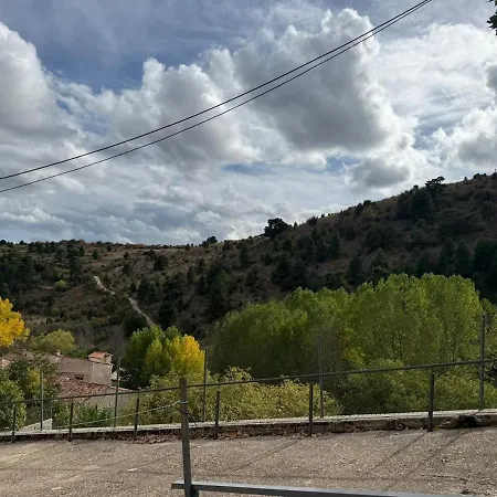 Casa La Fuente * El Vallecillo